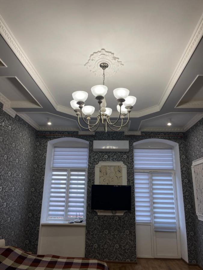 Lux Apartment In Zentrum تشيرنيفتسي المظهر الخارجي الصورة