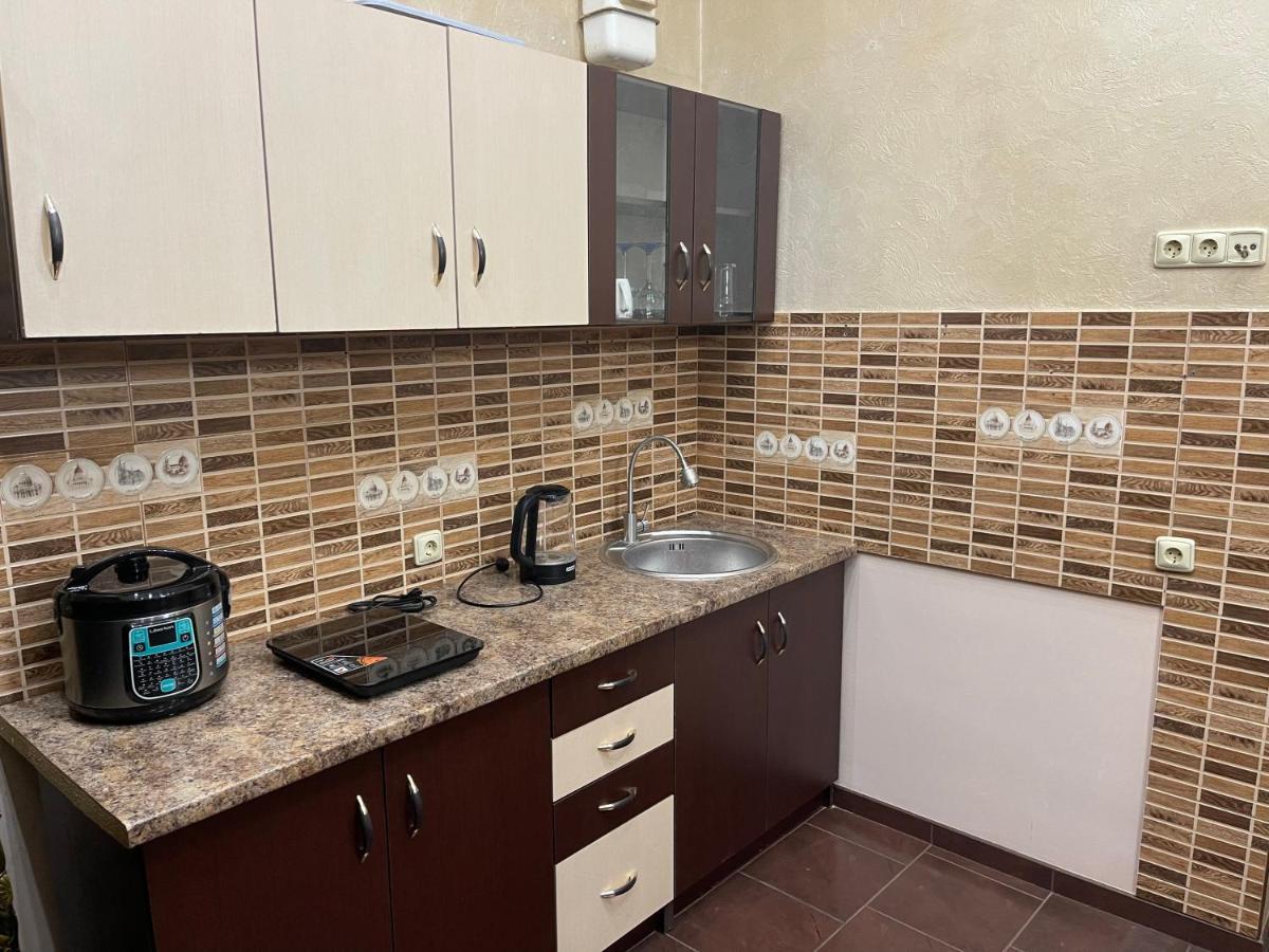 Lux Apartment In Zentrum تشيرنيفتسي المظهر الخارجي الصورة